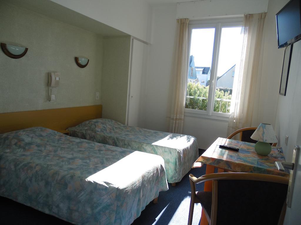 Hotel Du Petit Matelot Saint-Pierre-Quiberon Zimmer foto